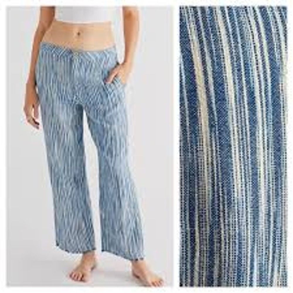 Free People Blue White Vertical Strip Wide Leg Textured Pants SZ 4 Boho Nautical